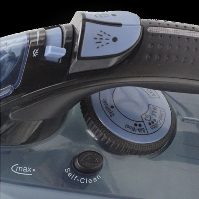 RUSSELL HOBBS CREASE CONTROL + IRON 2200W RHI226B - Image 5